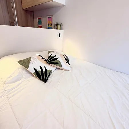 Vieil Comfort & Tasteful Decoration *